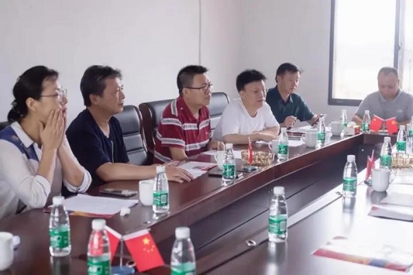 湖南省教育厅基础教育处党支部与省教育科学研究院基础教育研究所党支部 “劳动教育”联合主题党日活动