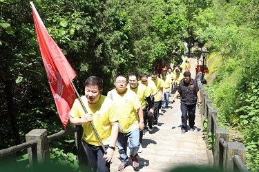党建 风采
